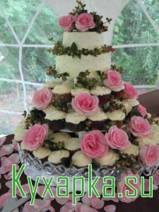 Торт из пирожных на свадьбу